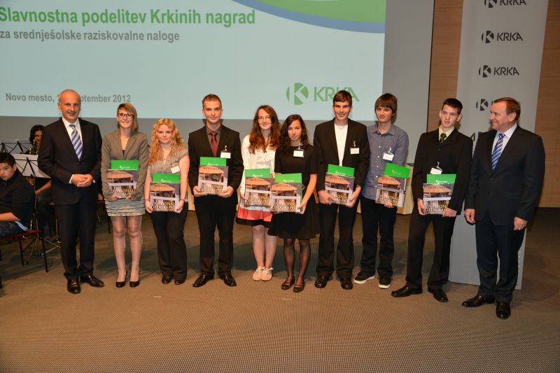 Prejemniki 42. Krkine nagrade za srednješolske raziskovalne naloge.